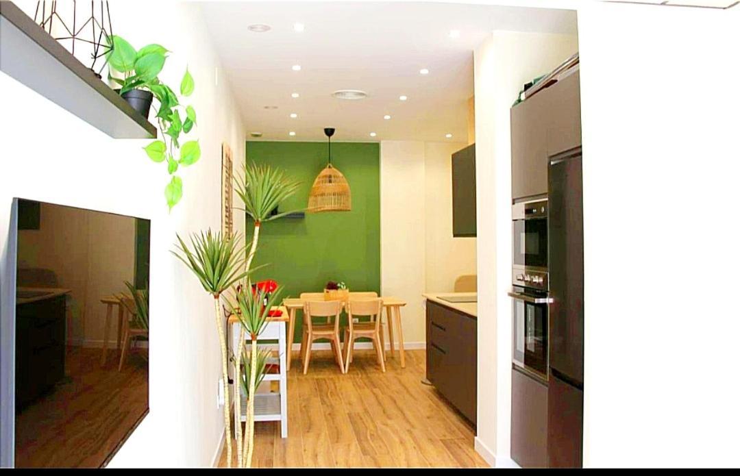 Nuevo Y Precioso Apartamento De 65M2 Valencia Bagian luar foto